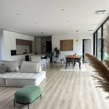 Au Coeur De La Foret Villa *