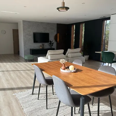 Au Coeur De La Foret Villa